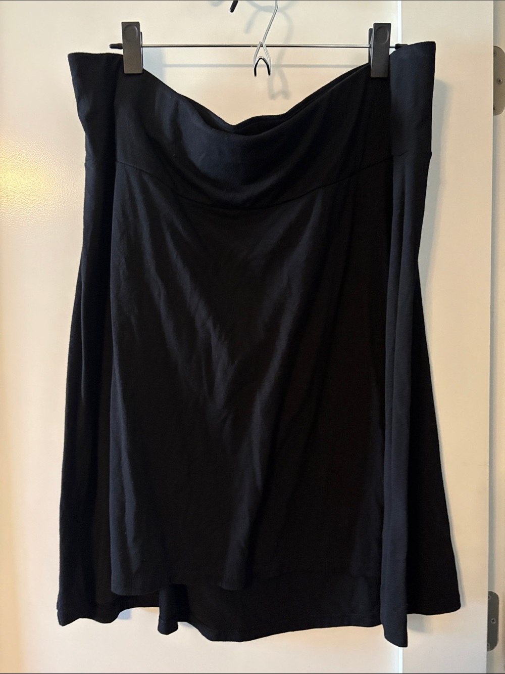 Old Navy black elastic jersey knit skirt. 2X women’s plus.